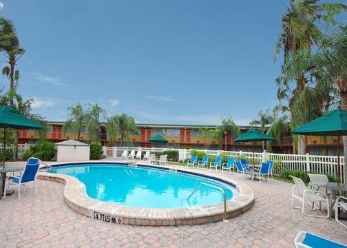 Clarion Hotel Fort Myers Facilidades foto